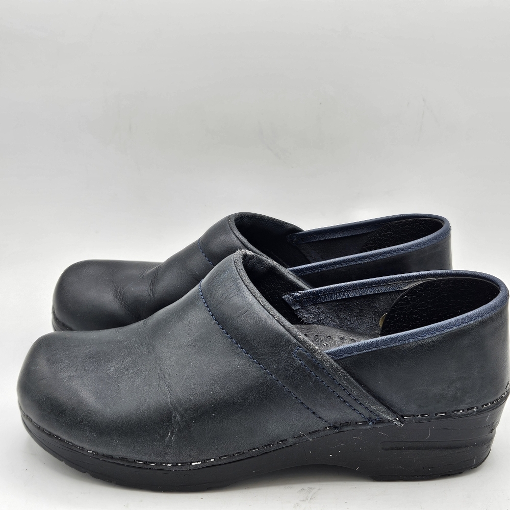 Dansko Navy Blue Leather Clog Size 37 US Size 6.5 - 7